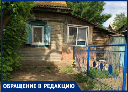 После публикации "Блокнота" коммунальщики убрали ветки от дома пенсионеров После публикации "Блокнота" коммунальщики убрали ветки от дома пенсионеров