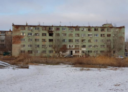 «Заклинило дверь»: астраханка с 4-летним сыном оказались в западне во время пожара «Заклинило дверь»: астраханка с 4-летним сыном оказались в западне во время пожара