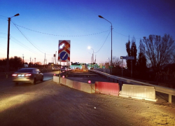 Пробки у Нового моста в Астрахани скоро закончатся Пробки у Нового моста в Астрахани скоро закончатся