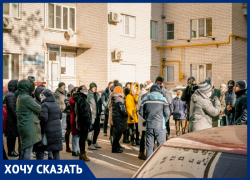 "Мы ничего не подписывали": астраханцы вышли на тропу войны с управляющей компанией "Мы ничего не подписывали": астраханцы вышли на тропу войны с управляющей компанией