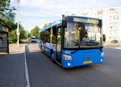 Губернатор выступил против сдачи в аренду синих автобусов Губернатор выступил против сдачи в аренду синих автобусов