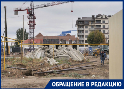Астраханцы жалуются, что стройка разрушает их дома Астраханцы жалуются, что стройка разрушает их дома