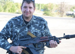Астраханские чиновники выпустили выступить перед детьми неоднократно судимого мужчину Астраханские чиновники выпустили выступить перед детьми неоднократно судимого мужчину