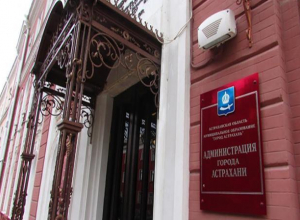 Чьи вы, хлопцы, будете, кто вас в бой ведет? Чьи вы, хлопцы, будете, кто вас в бой ведет?