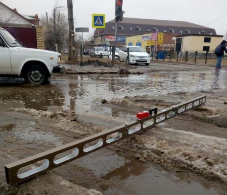 Астраханская полиция объявила в розыск скользкие улицы Астраханская полиция объявила в розыск скользкие улицы