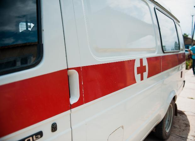 Сотрудница военкомата довела родителей призывника до скорой помощи Сотрудница военкомата довела родителей призывника до скорой помощи