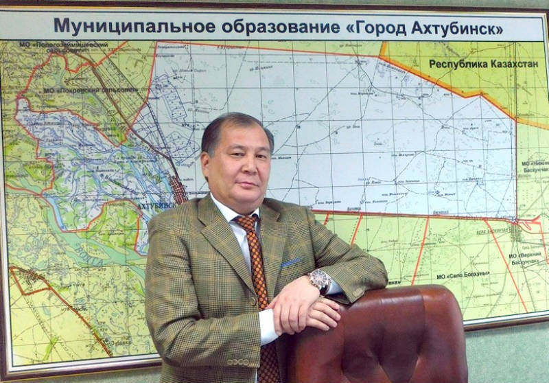 Экс-мэр Ахтубинска отправился на скамью подсудимых Экс-мэр Ахтубинска отправился на скамью подсудимых