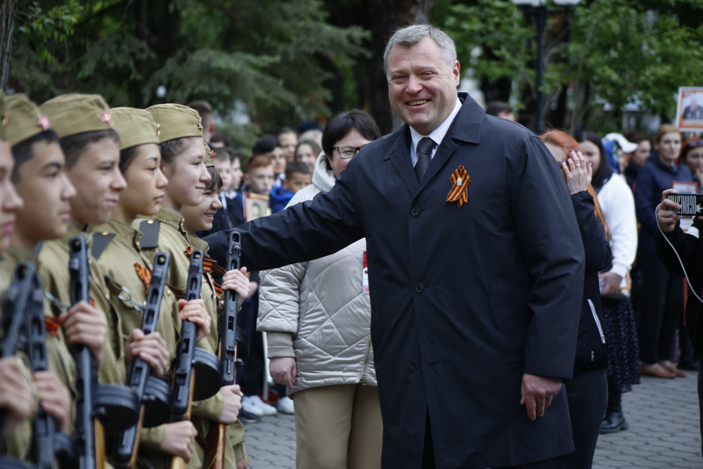 Игорь Бабушкин поздравил астраханцев с Днём Великой Победы