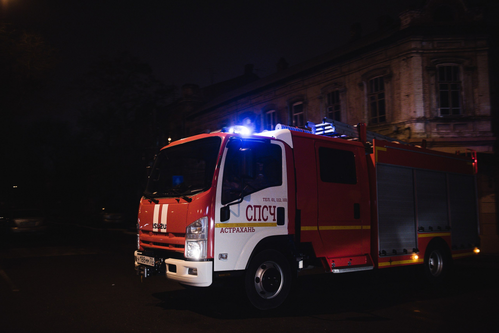 Тела мужчины и женщины нашли на пожаре в Астраханской области