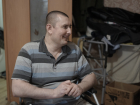 "Двигаться не можешь, но чувствуешь": участнику чеченской войны нужна помощь, чтобы встать с инвалидного кресла