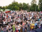 В Астрахани более 8 тысяч человек отпраздновали День молодежи 