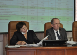 Игорь Седов предложил сделать паузу в рассмотрении бюджета на следующий год