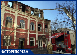 Что осталось от сгоревшего в Астрахани старинного дома