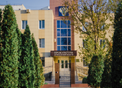 Астраханская прокуратура помогла многодетной семье получить хорошую квартиру